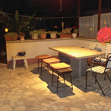 2 Bedroom Amazing Apartment In Pula Póla